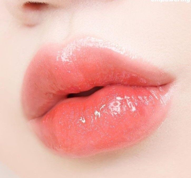 Bella Bloom Pink Liquid Matte Lipstick image 4